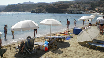 Sirena Apartments Agia Pelagia  Exterior photo