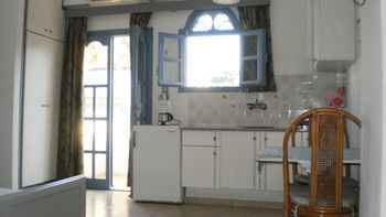 Sirena Apartments Agia Pelagia  Exterior photo